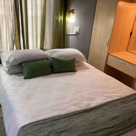 Daffodil Self Catering And Accommodation B Swakopmund Extérieur photo